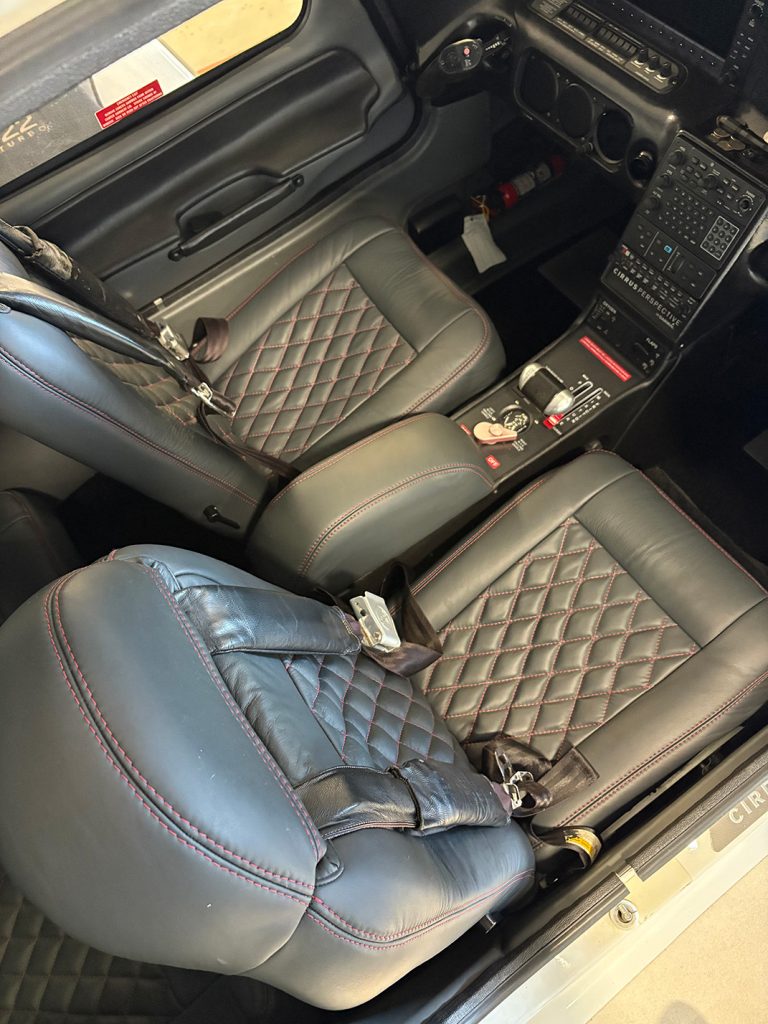 Cirrus SR22 seats close-up